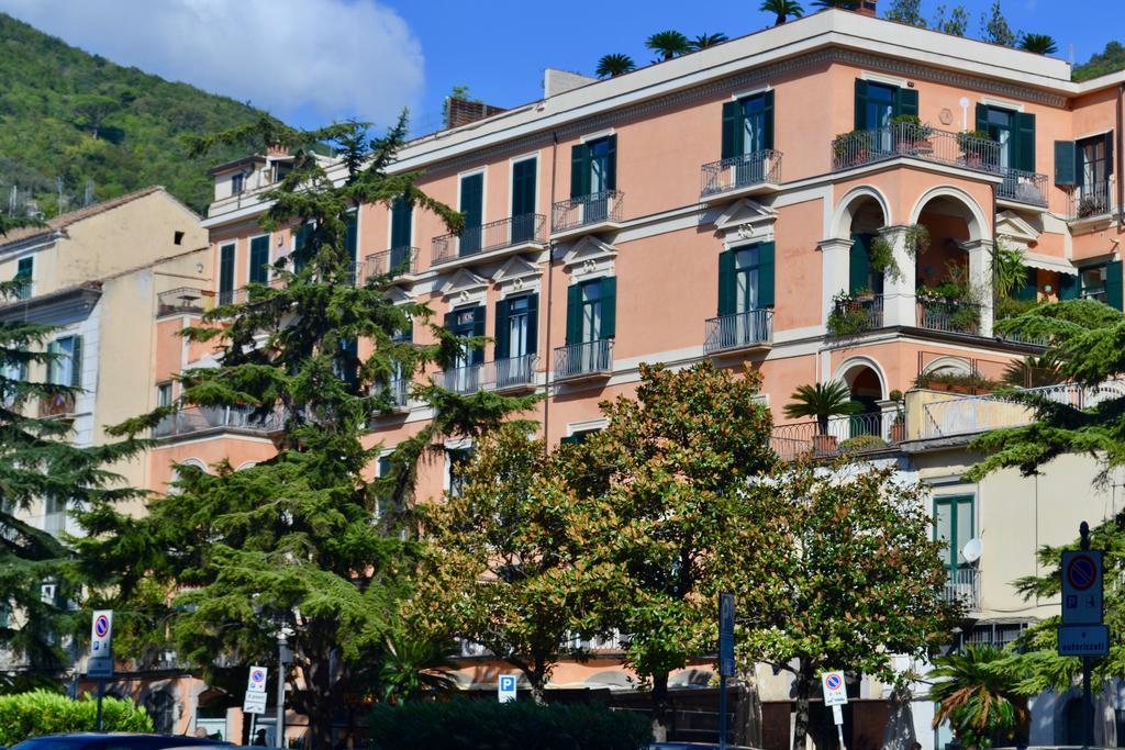 La Maison Du Paradis Salerno Luaran gambar